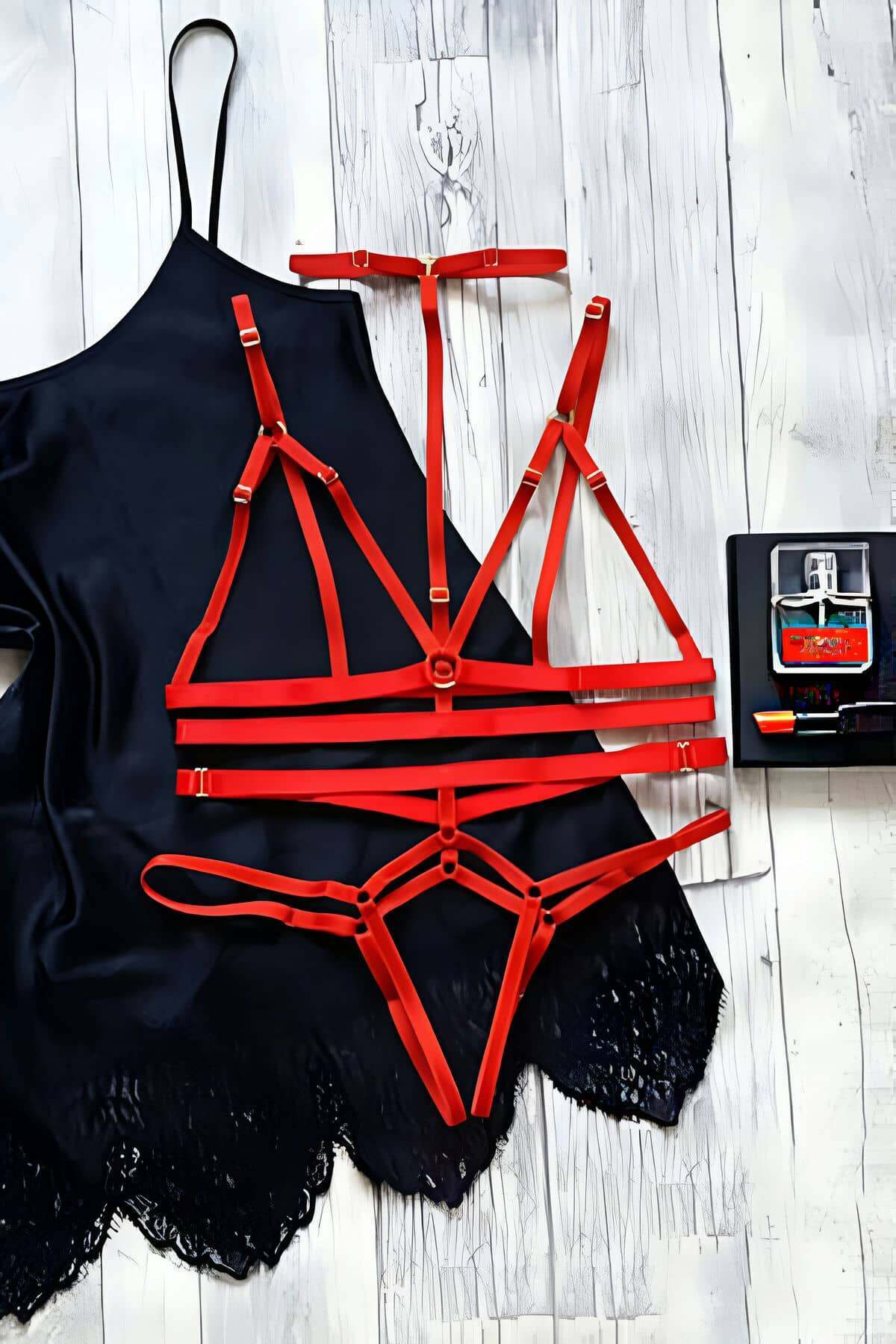 CLZ41 StringSütyen Lastik Harness Takım - Ürün Rengi:Kırmızı