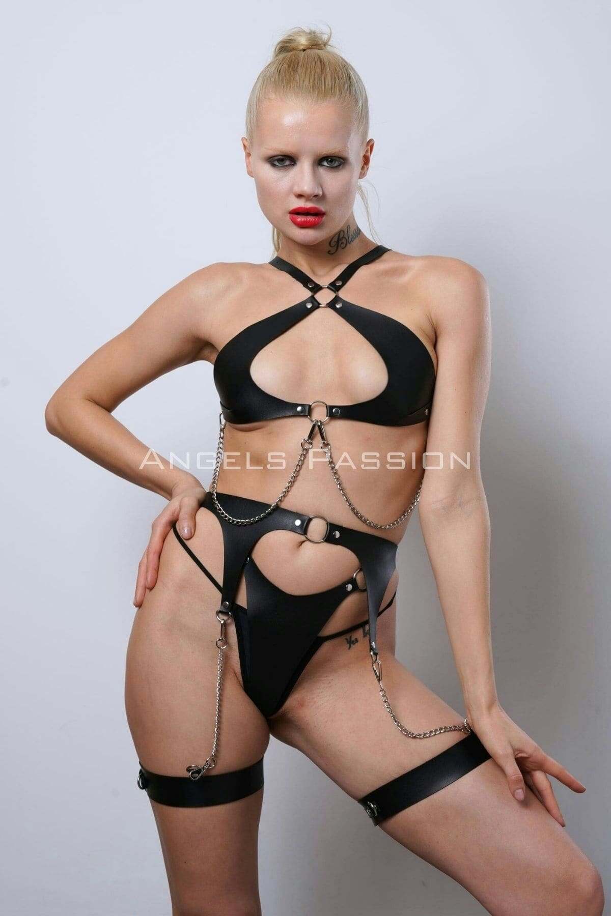 CLZ41 Deri Fantezi İç Giyim Takım, Şık Deri Harness Set, Club Wear - Ürün Rengi:Kırmızı