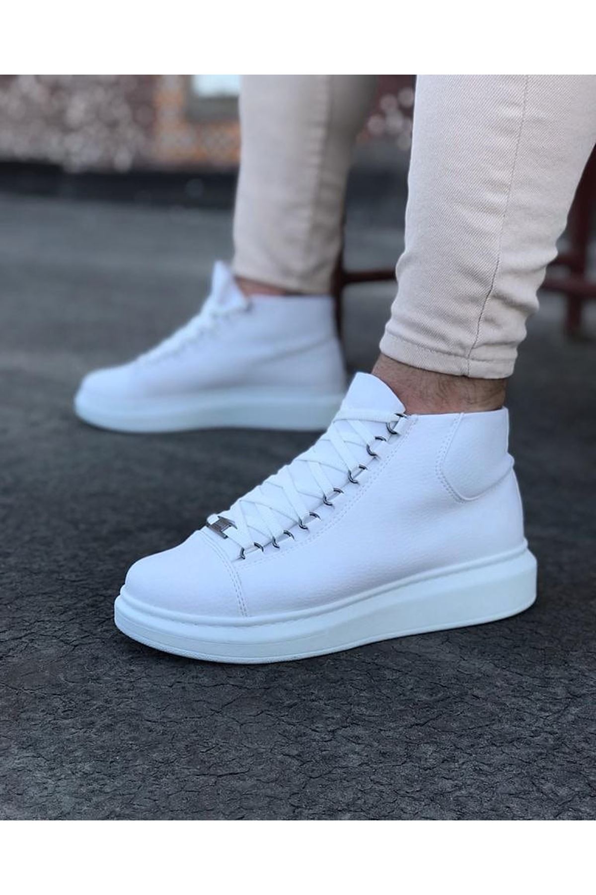 CLZ943 Beyaz Bağcıklı Sneakers  Yarım Bilek Bot