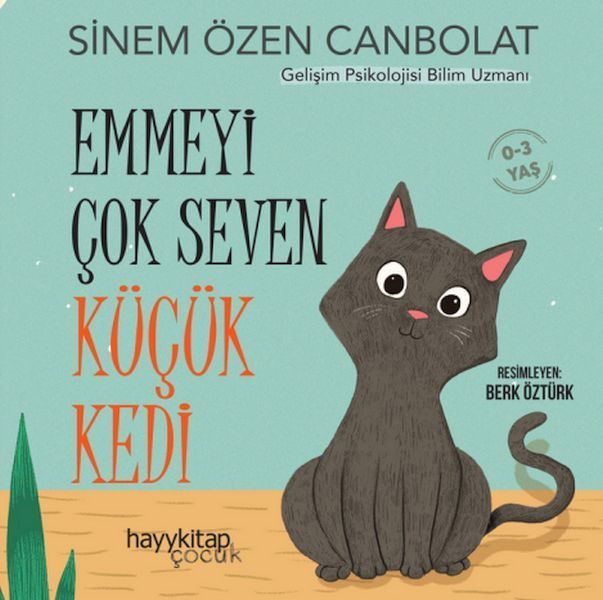 Emmeyi Çok Seven Küçük Kedi  (4022)